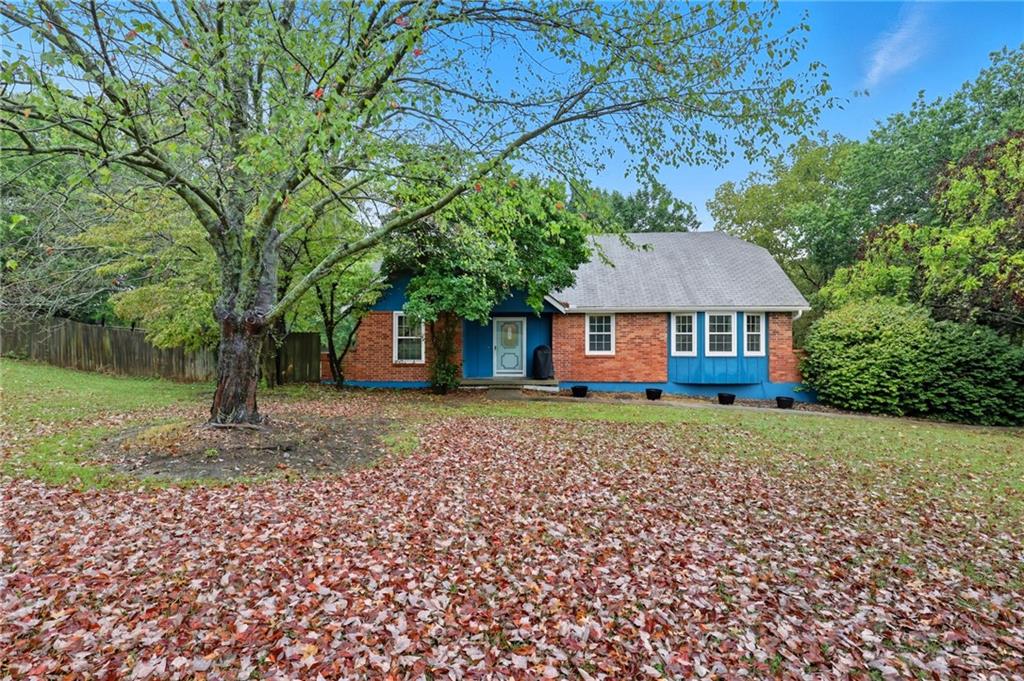 Listing Photo MLS #HMS2575852