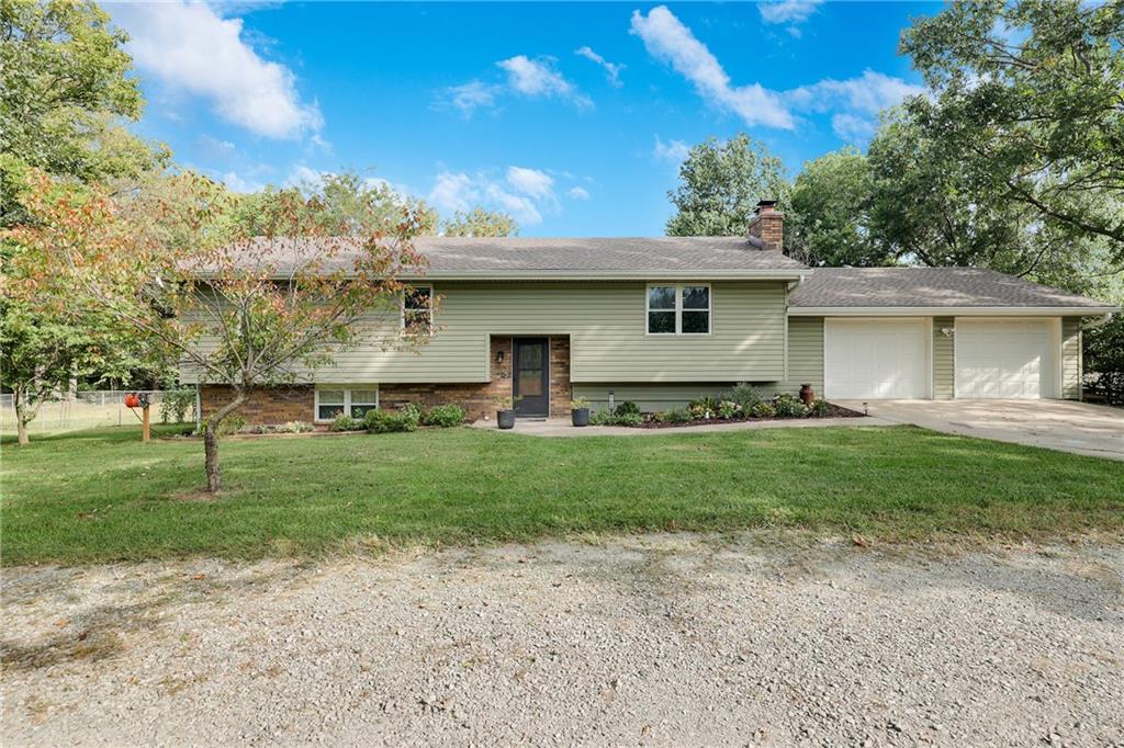 Listing Photo MLS #HMS2575862