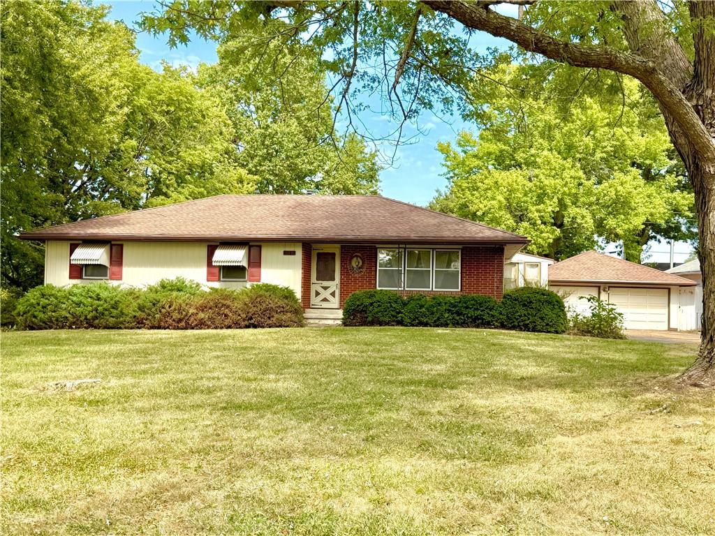 Listing Photo MLS #HMS2575865