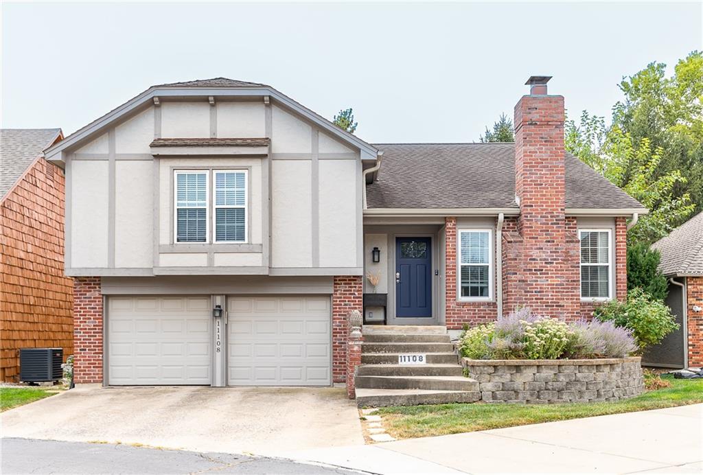 Listing Photo MLS #HMS2575870