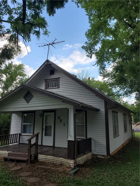 Listing Photo MLS #HMS2575892