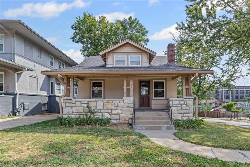 Listing Photo MLS #HMS2575904