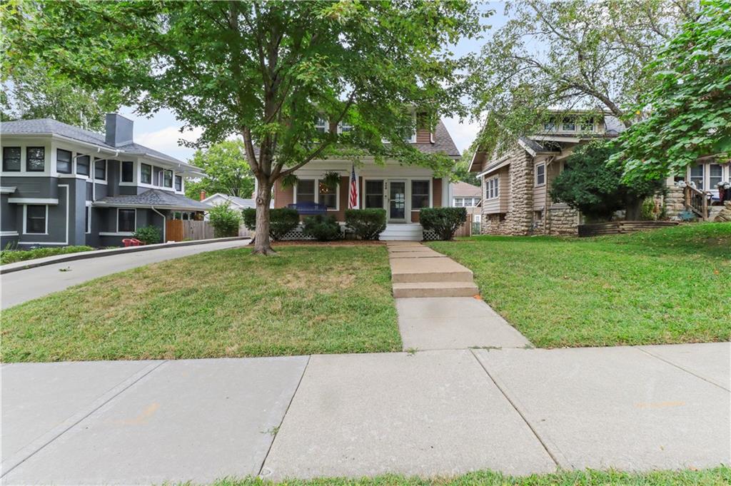 Listing Photo MLS #HMS2575959