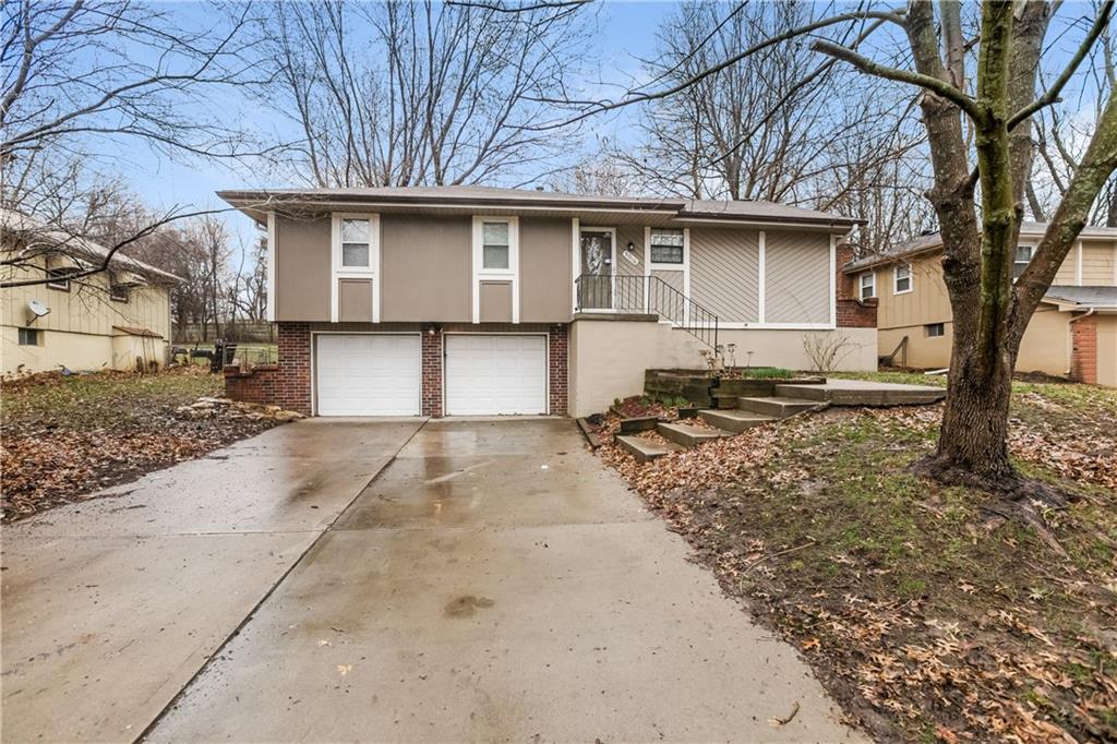 Listing Photo MLS #HMS2576024