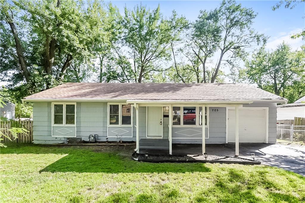 Listing Photo MLS #HMS2576029