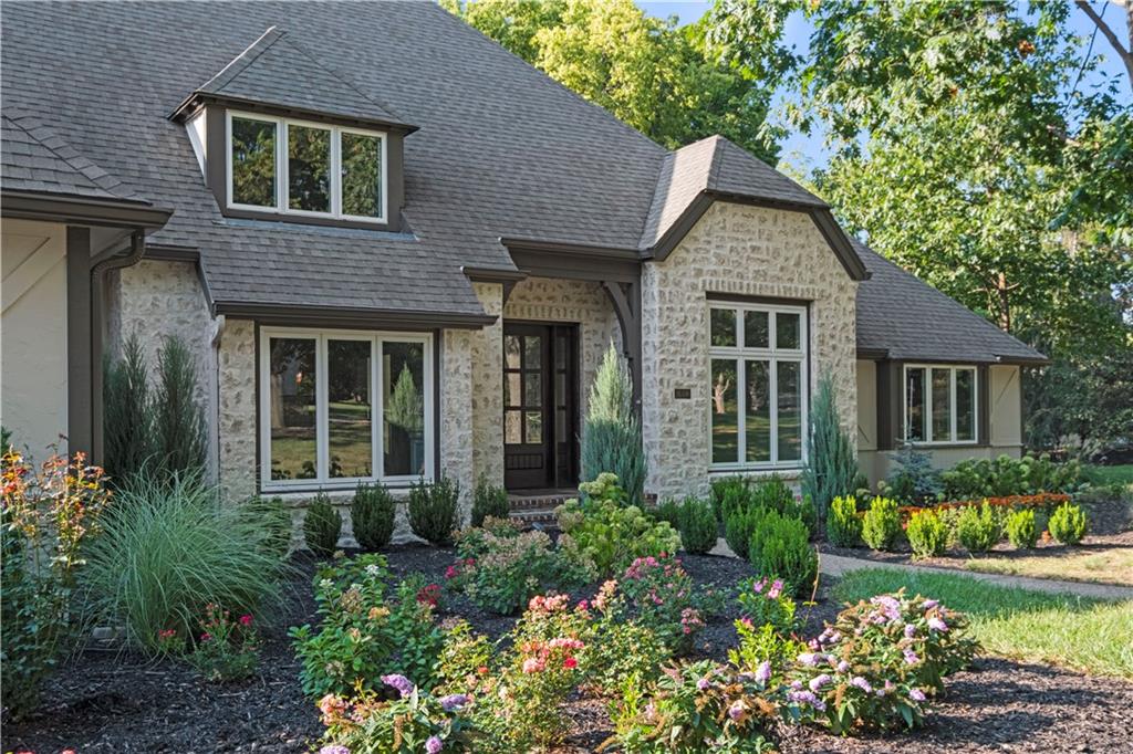 Listing Photo MLS #HMS2576082