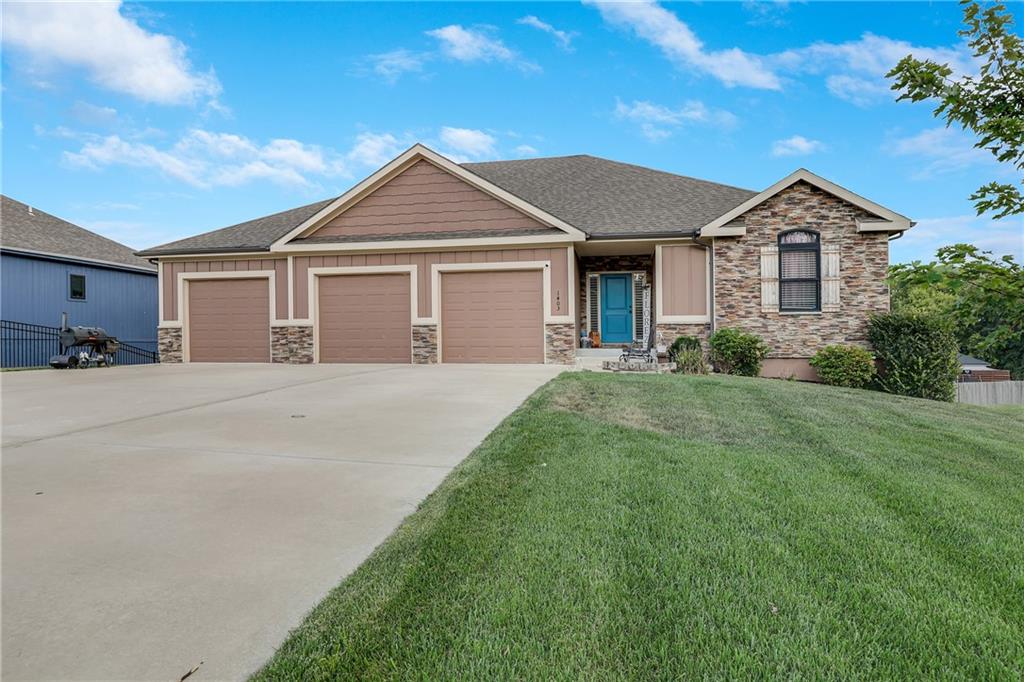 Listing Photo MLS #HMS2576096