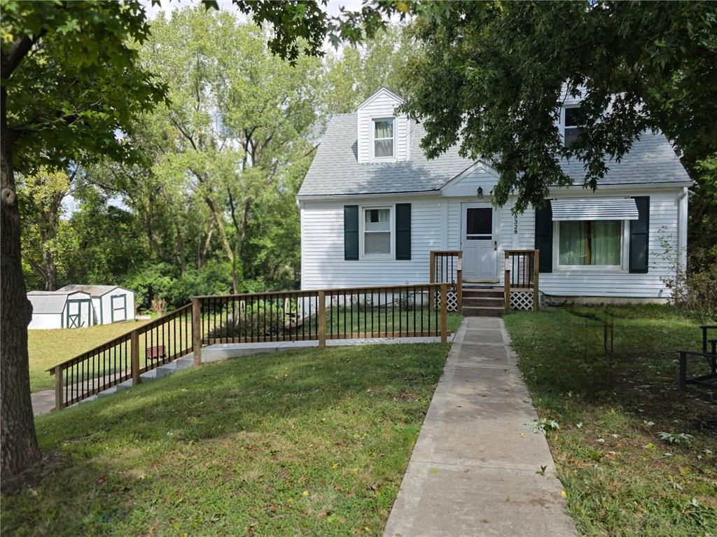 Listing Photo MLS #HMS2576191