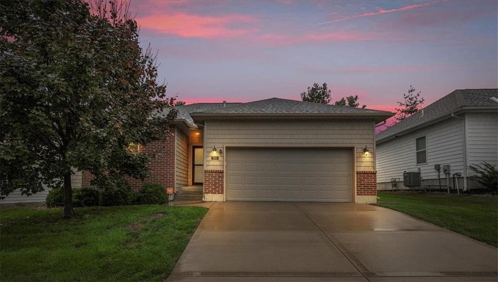 Listing Photo MLS #HMS2576228