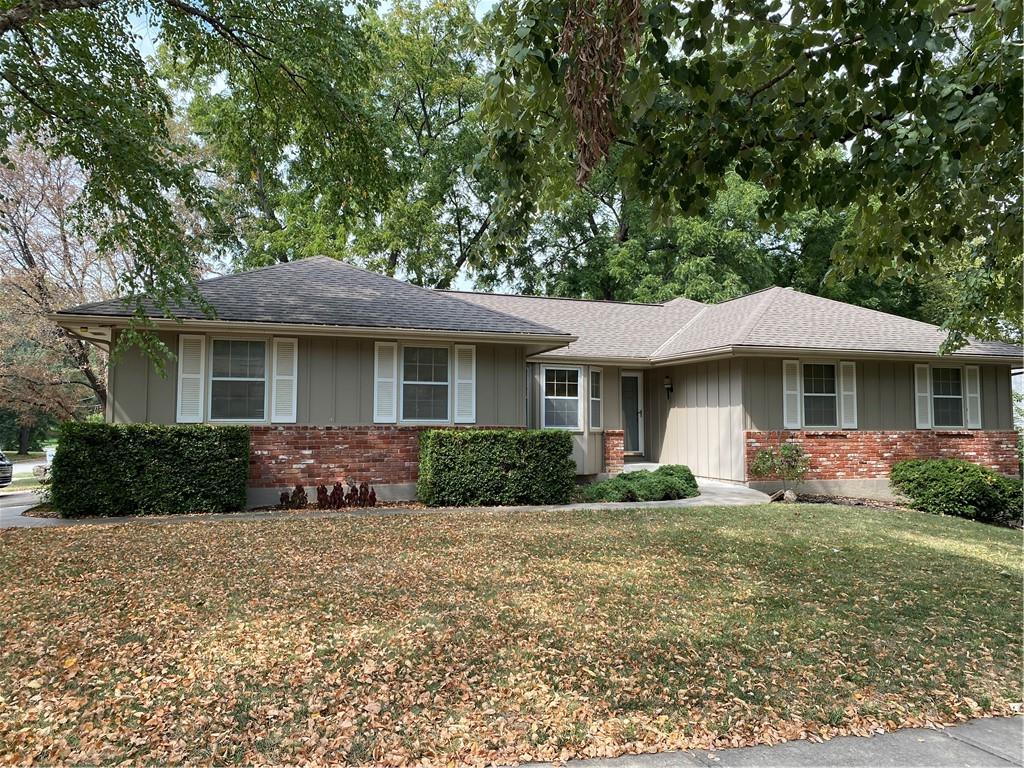 Listing Photo MLS #HMS2576279