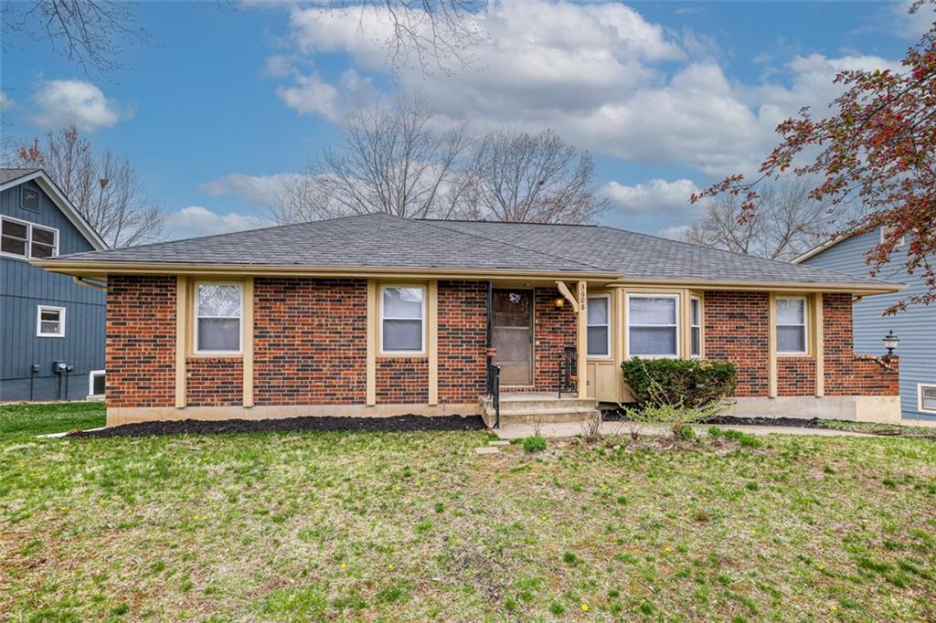 Listing Photo MLS #HMS2576393