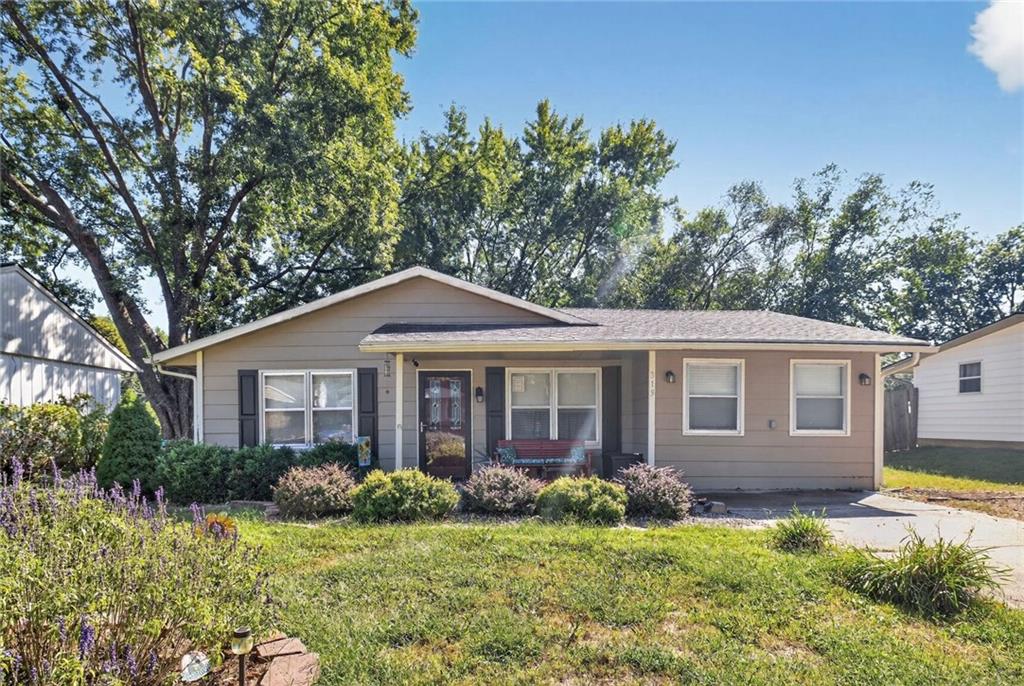 Listing Photo MLS #HMS2576429