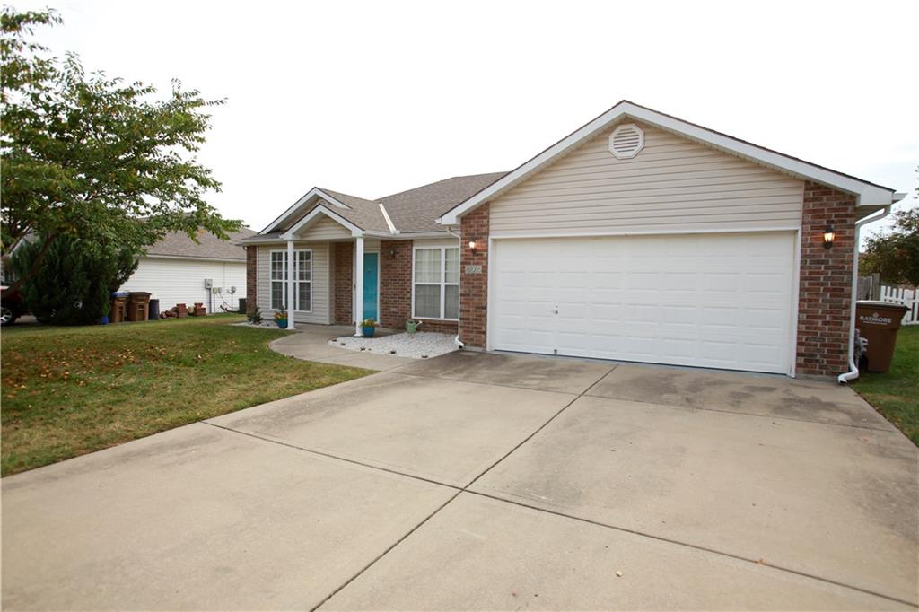 Listing Photo MLS #HMS2576496