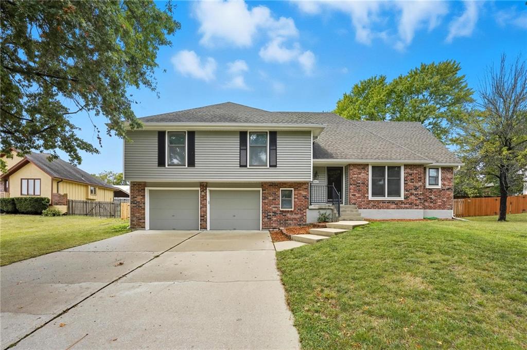 Listing Photo MLS #HMS2576504