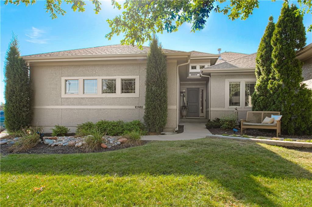 Listing Photo MLS #HMS2576555