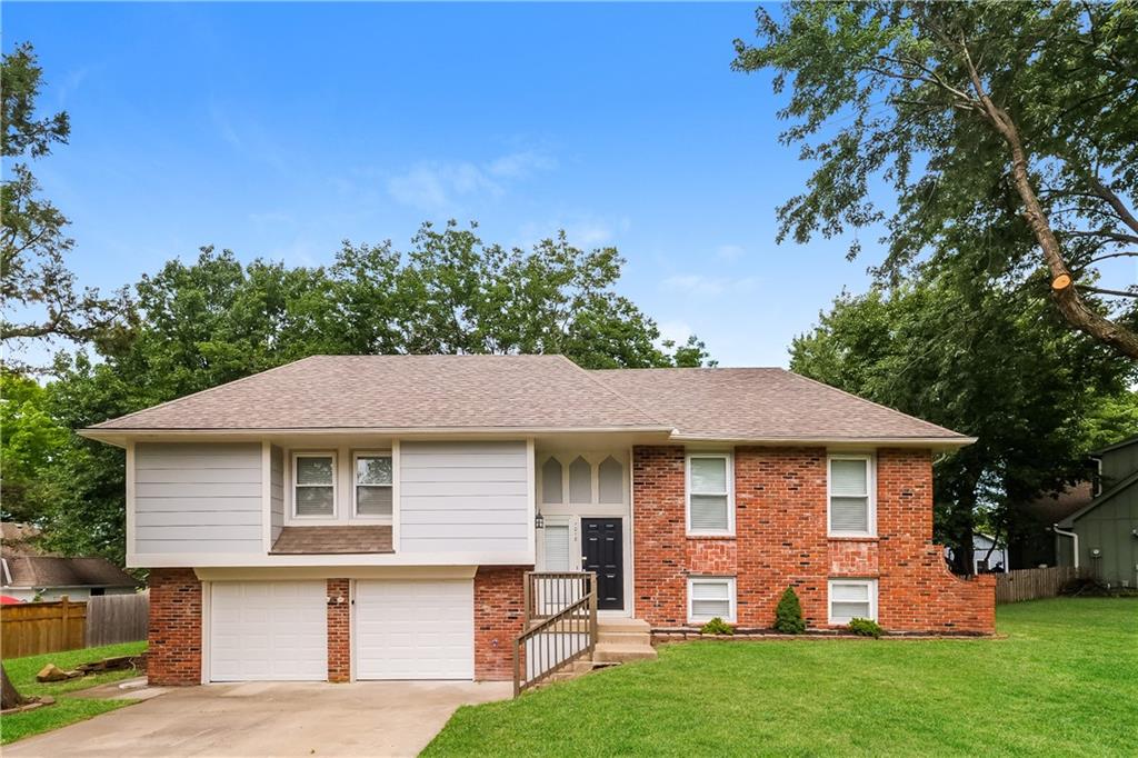 Listing Photo MLS #HMS2576577