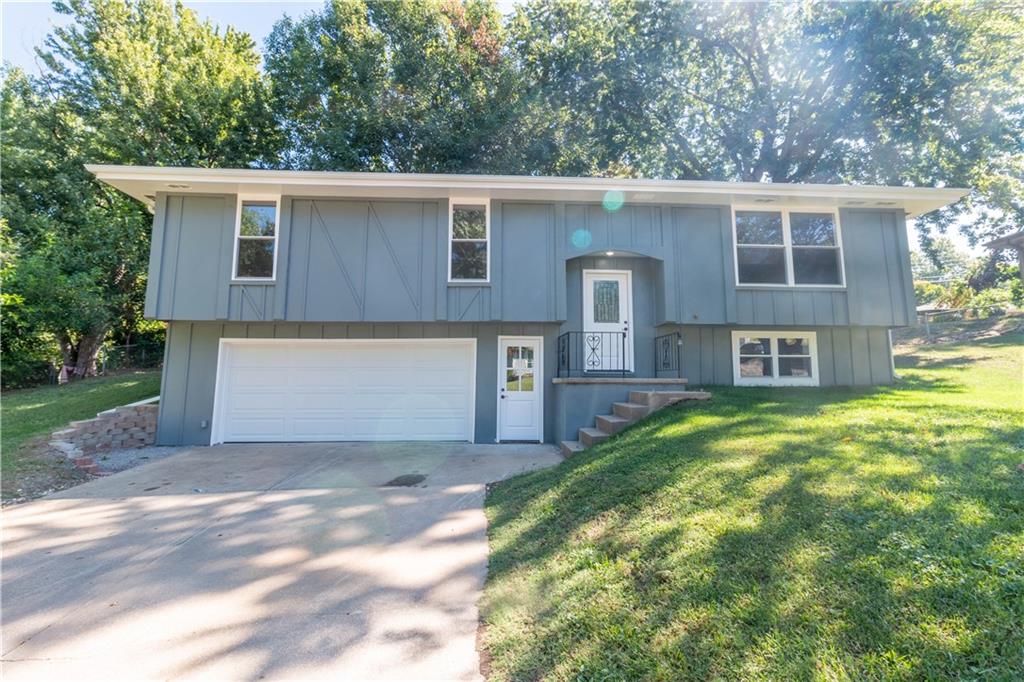 Listing Photo MLS #HMS2576637