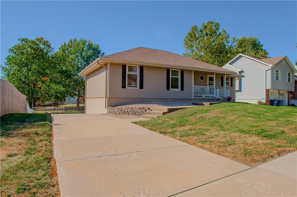 Listing Photo MLS #HMS2576658