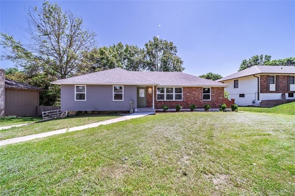 Listing Photo MLS #HMS2576843