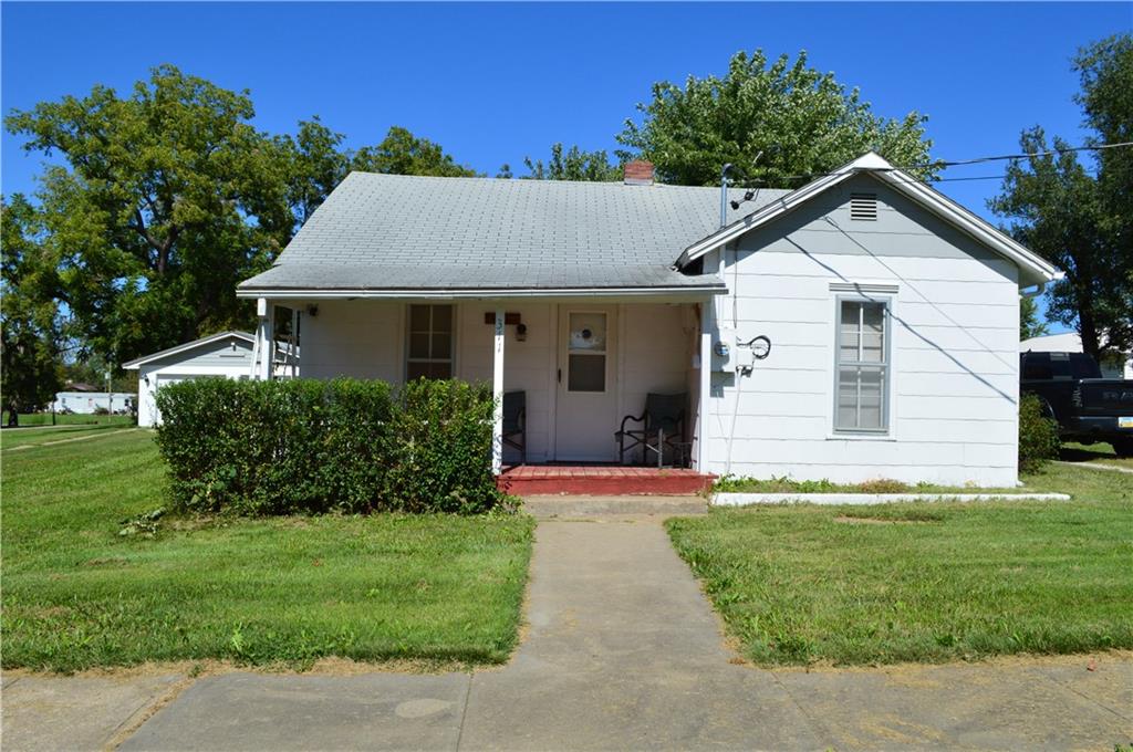 Listing Photo MLS #HMS2576997
