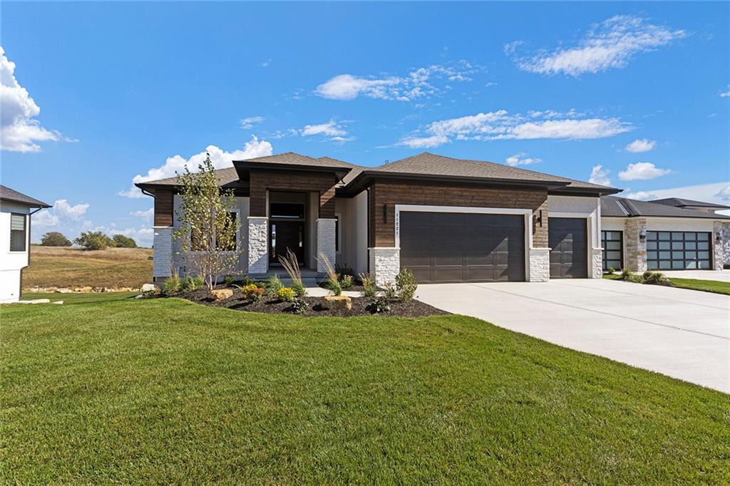 Listing Photo MLS #HMS2577073