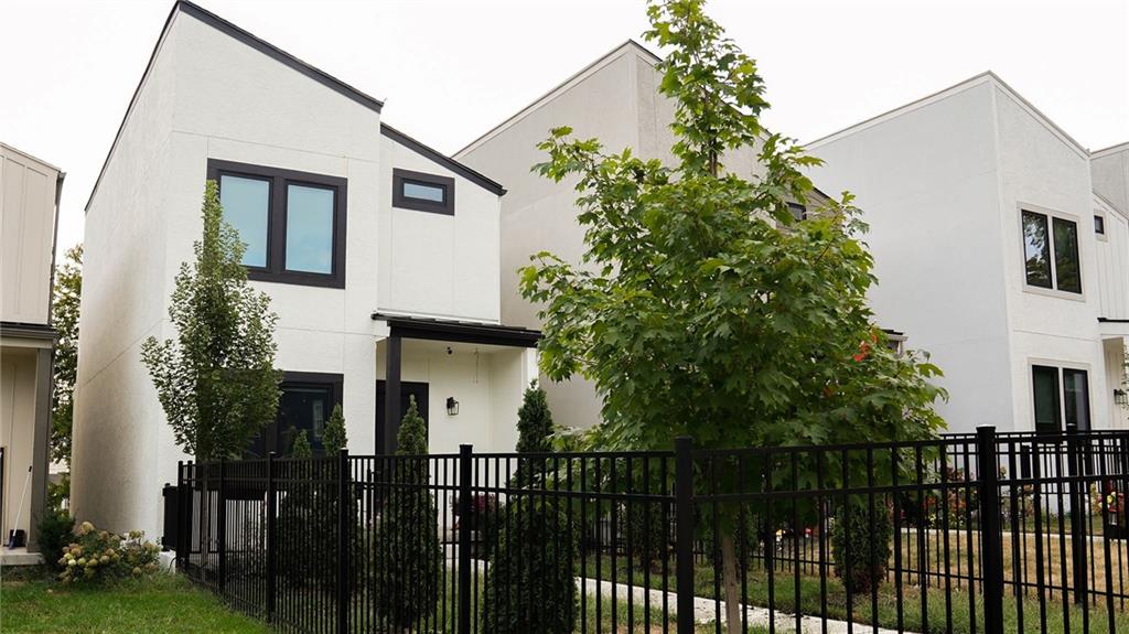 Listing Photo MLS #HMS2577197