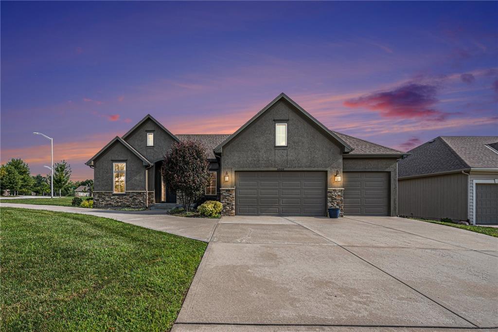 Listing Photo MLS #HMS2577291