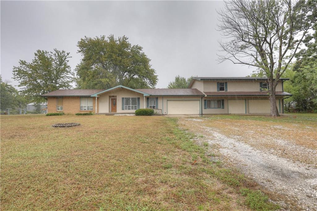 Listing Photo MLS #HMS2577760