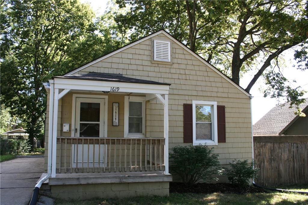 Listing Photo MLS #HMS2578132