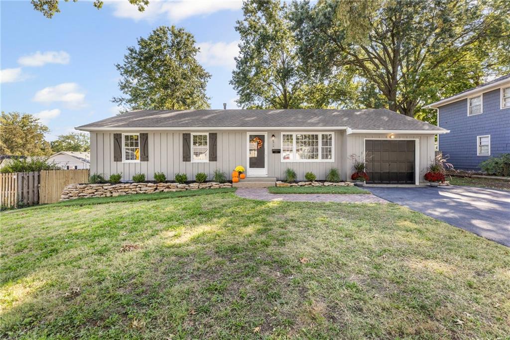 Listing Photo MLS #HMS2578170