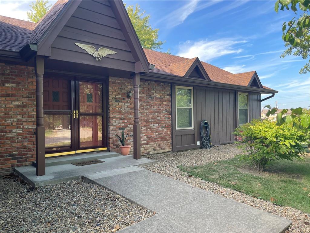 Listing Photo MLS #HMS2578235