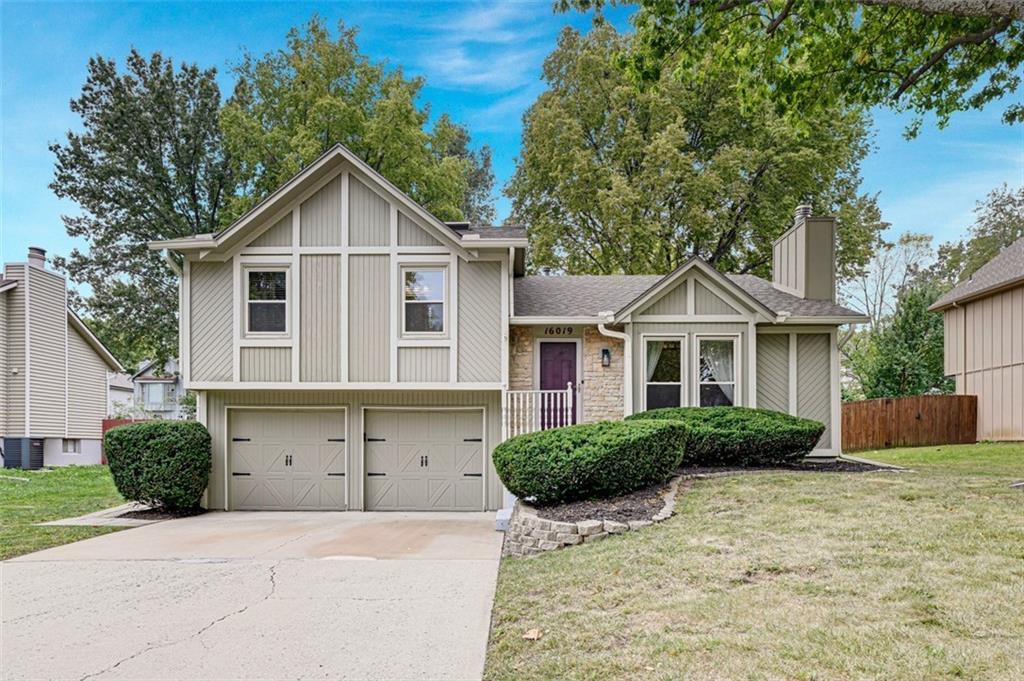 Listing Photo MLS #HMS2578281
