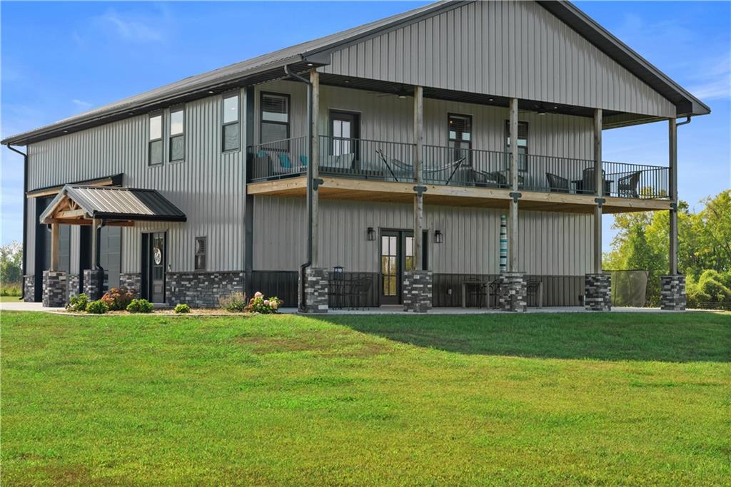 Listing Photo MLS #HMS2579029