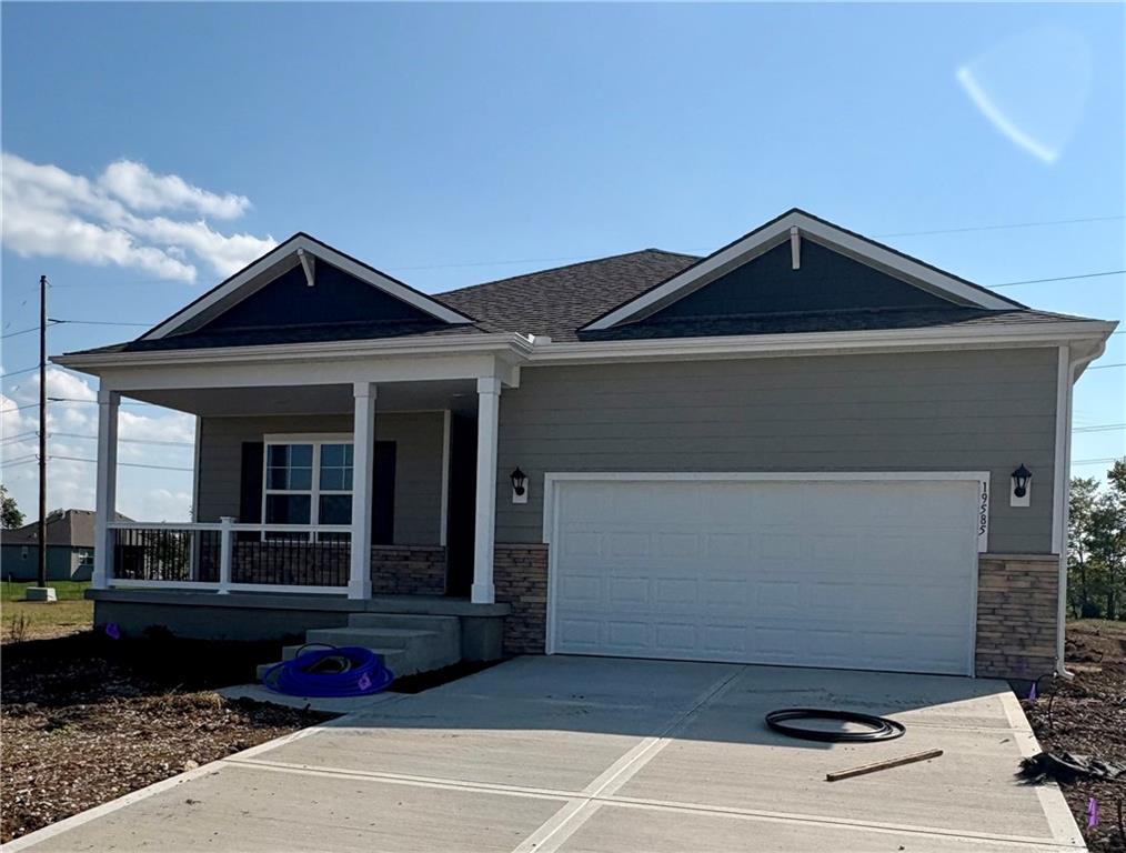 Listing Photo MLS #HMS2579050