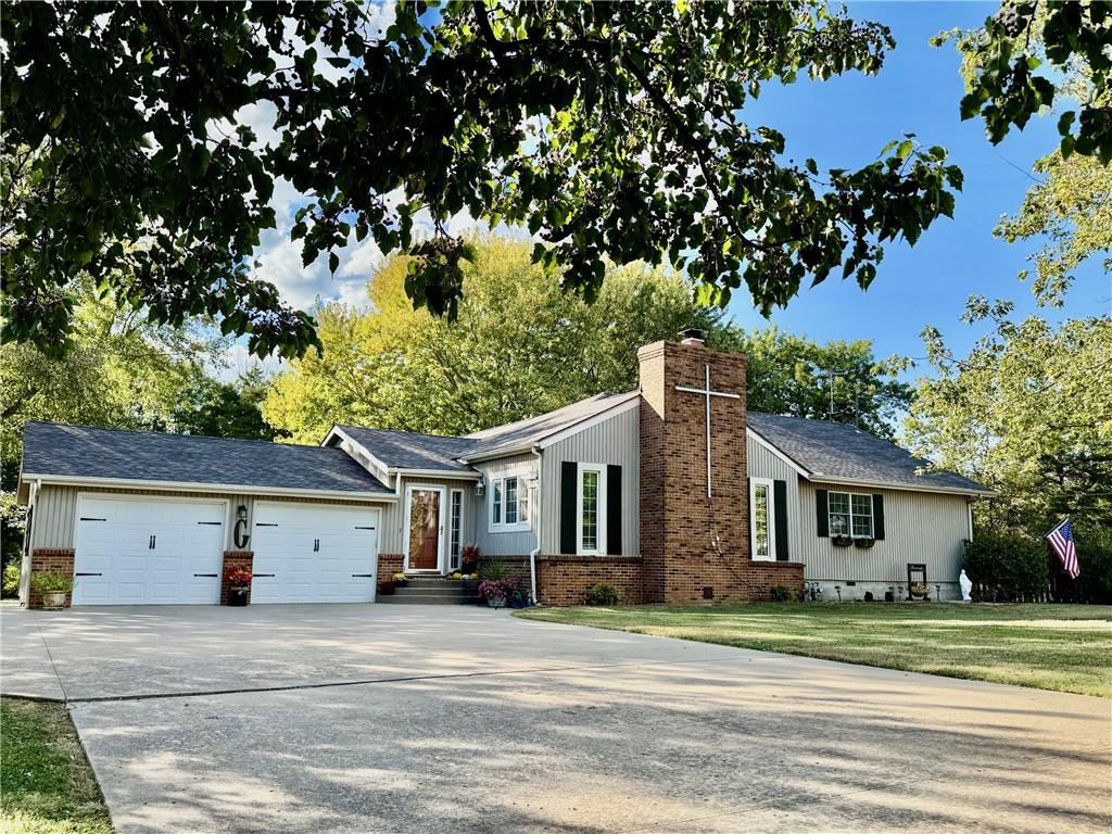 Listing Photo MLS #HMS2579386