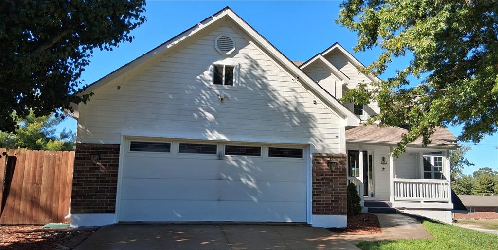 Listing Photo MLS #HMS2579835