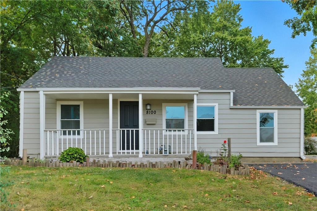 Listing Photo MLS #HMS2579907