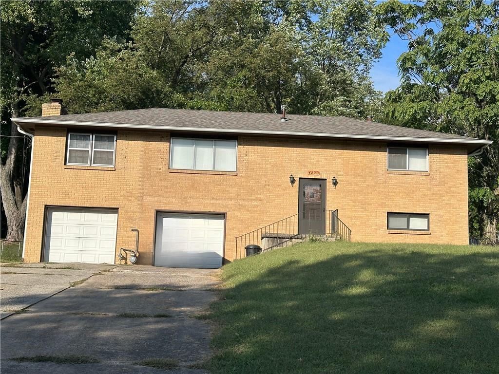 Listing Photo MLS #HMS2581021