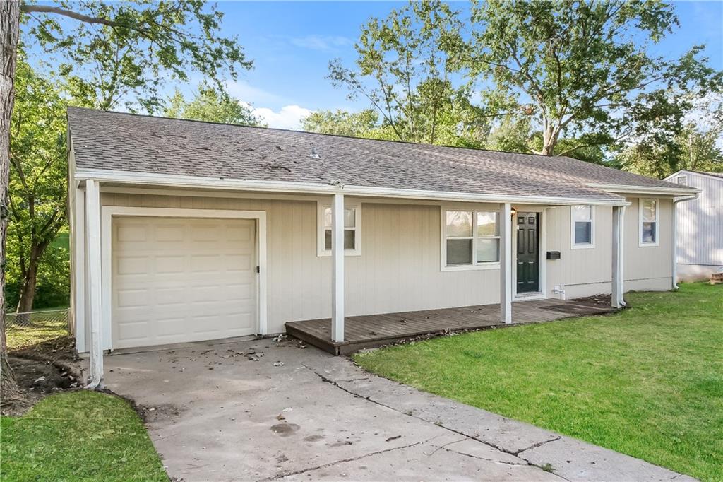 Listing Photo MLS #HMS2581097