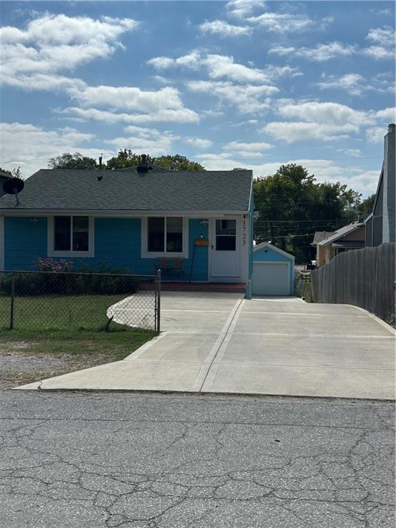 Listing Photo MLS #HMS2581122