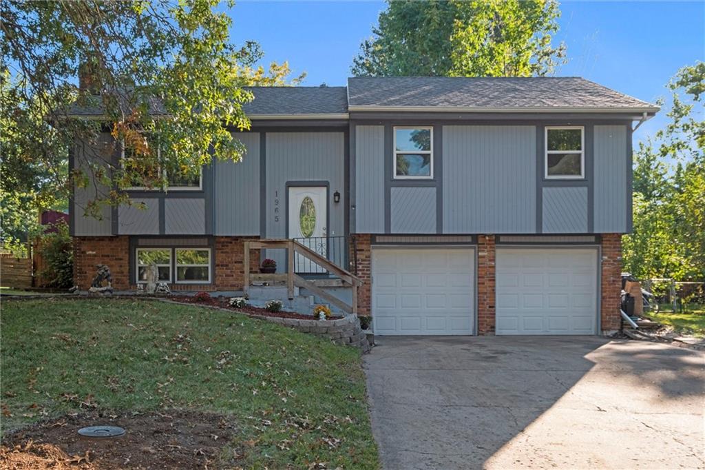 Listing Photo MLS #HMS2581380