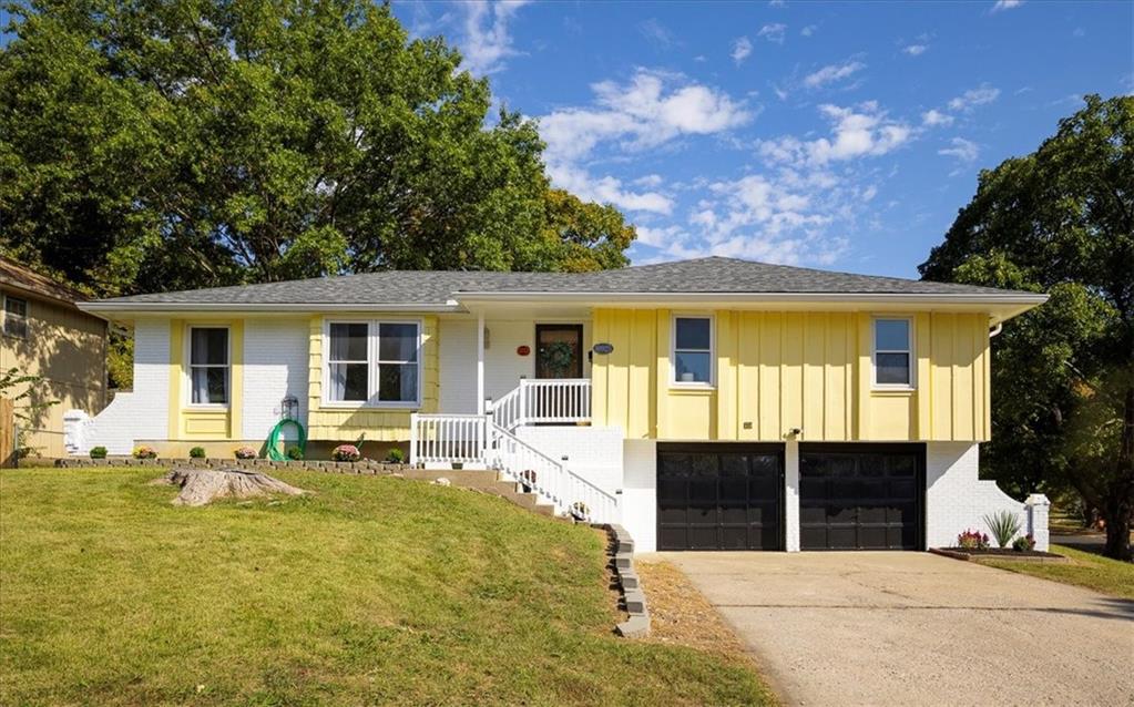 Listing Photo MLS #HMS2581450