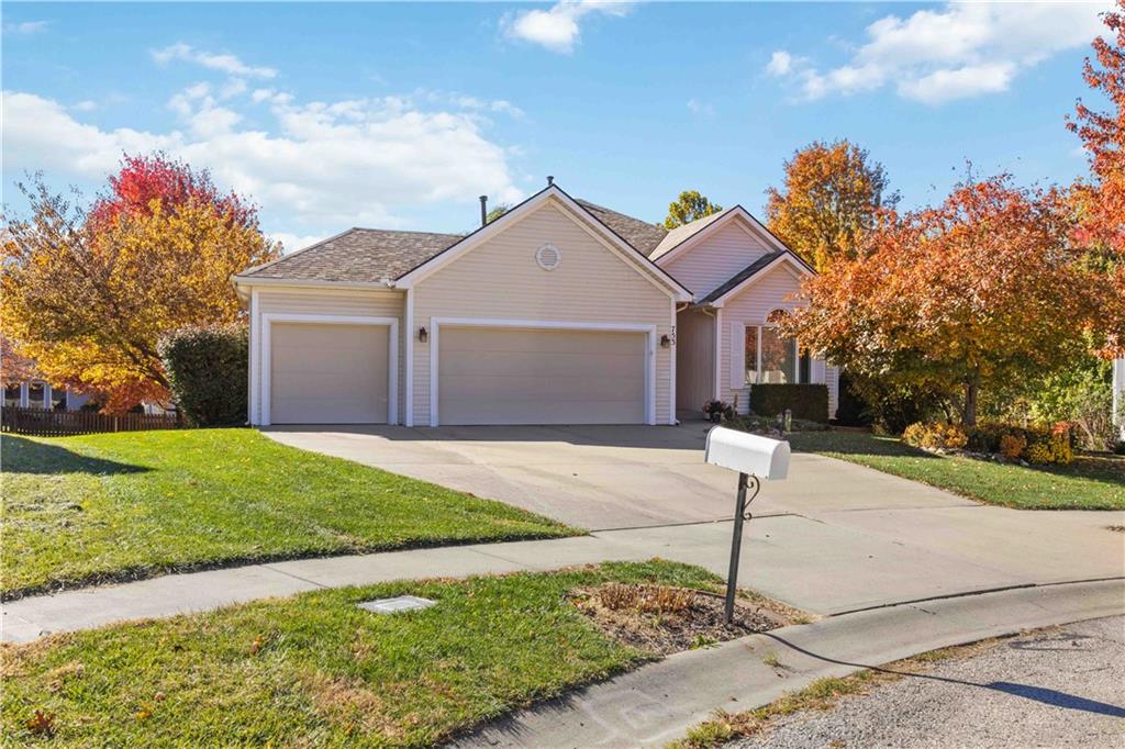 Listing Photo MLS #HMS2581453