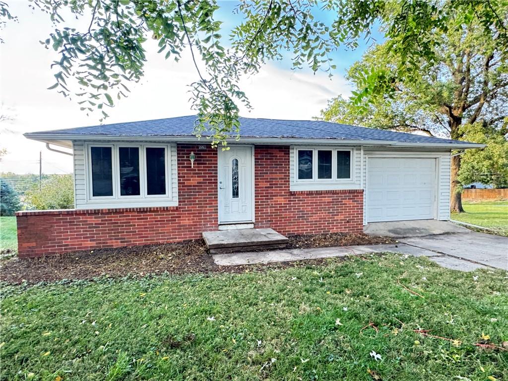 Listing Photo MLS #HMS2581555