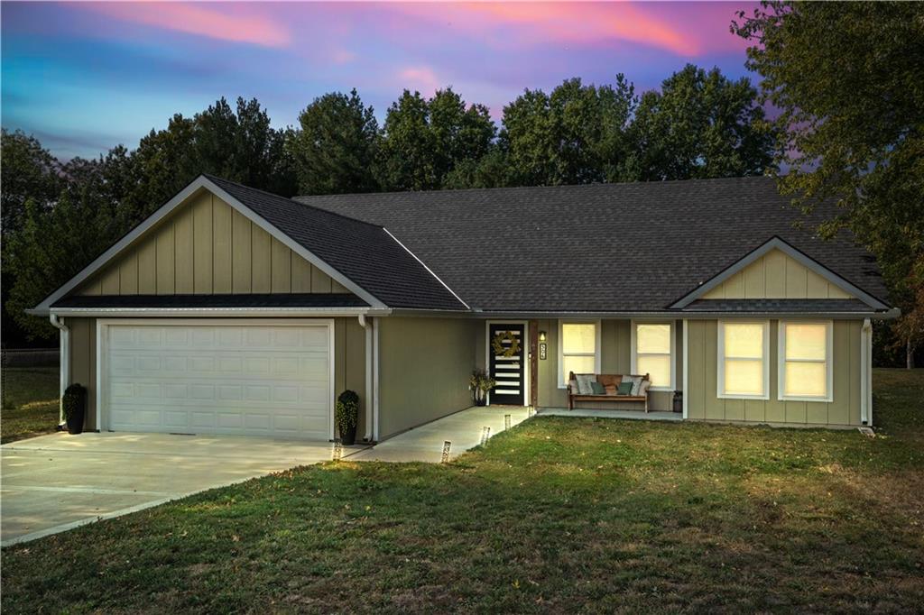 Listing Photo MLS #HMS2581569