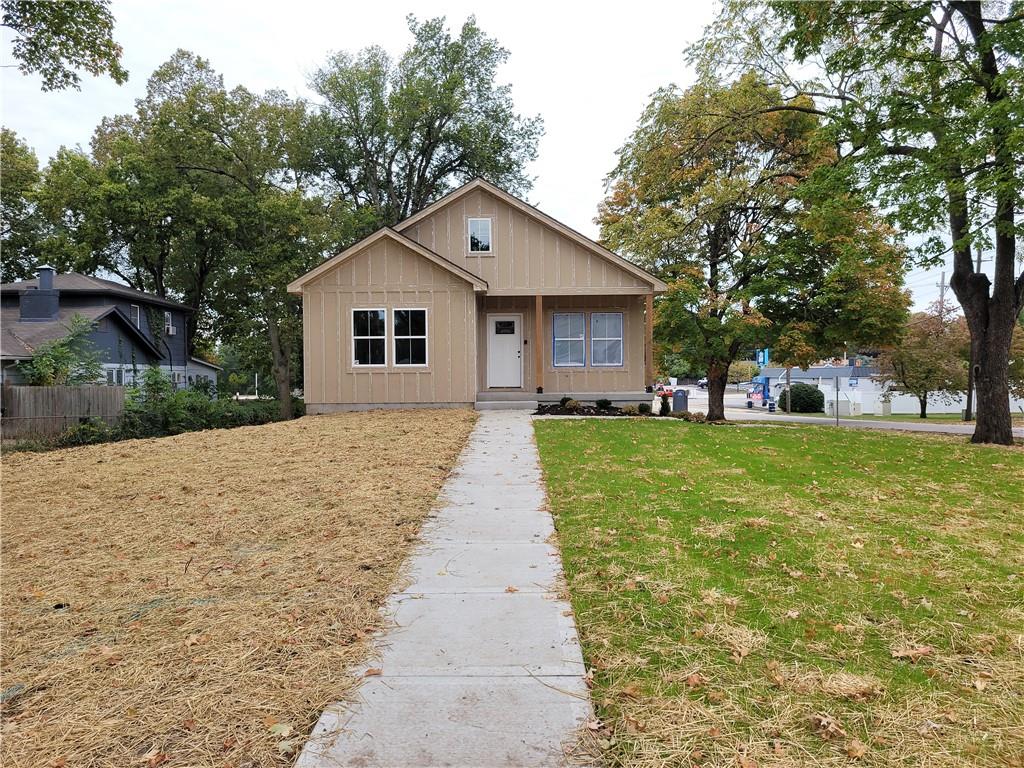 Listing Photo MLS #HMS2581601