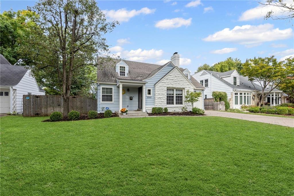 Listing Photo MLS #HMS2581603