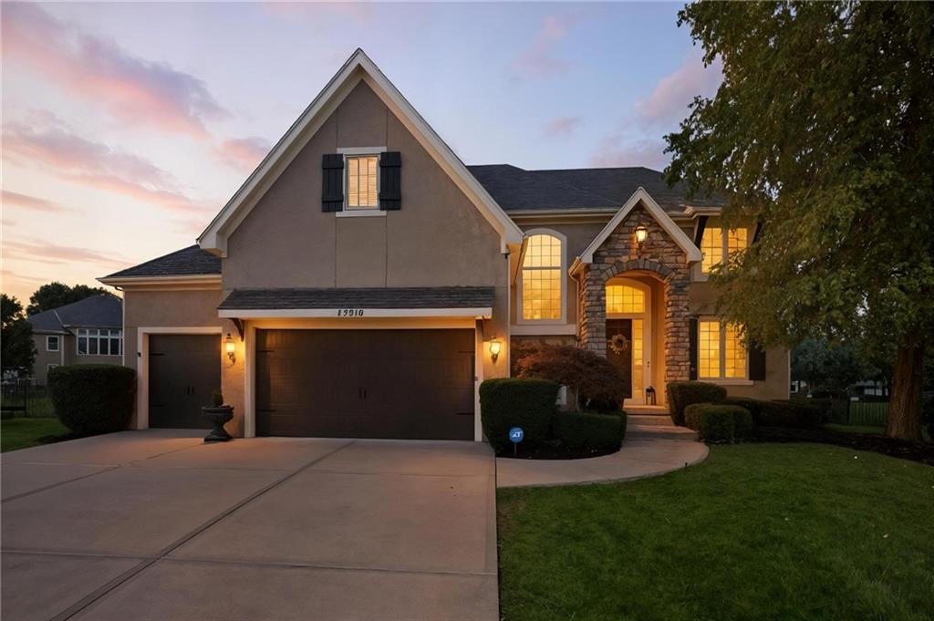 Listing Photo MLS #HMS2581803