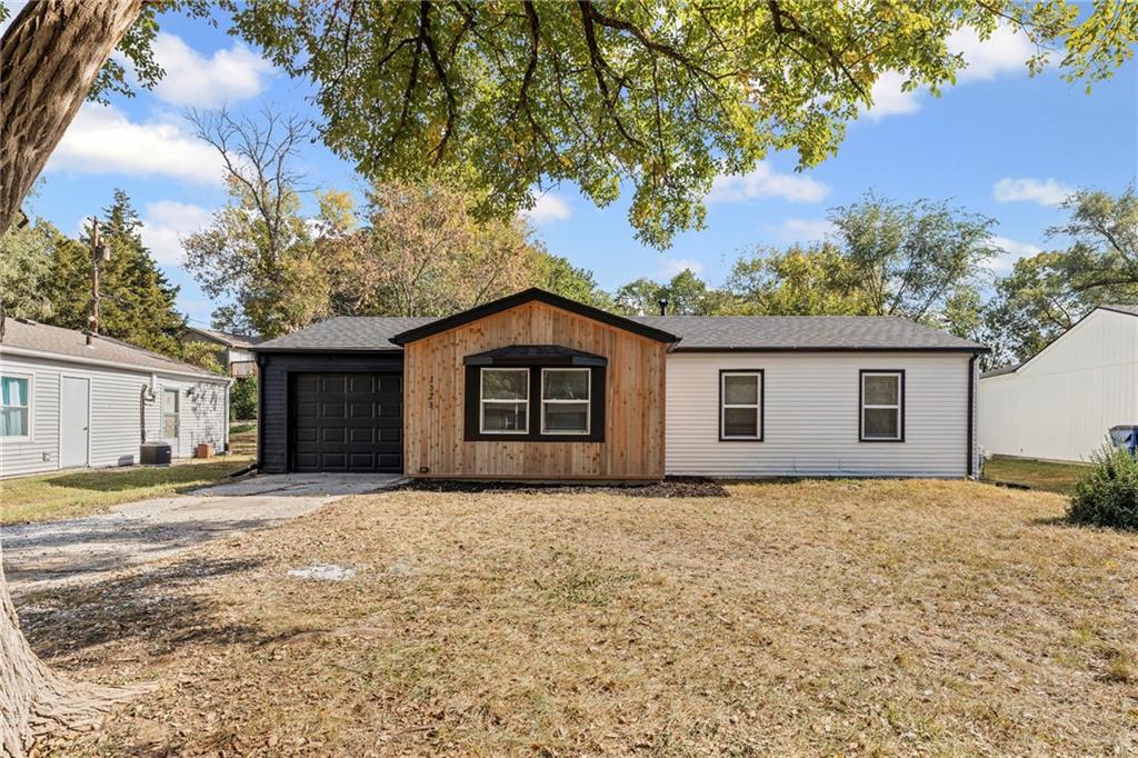 Listing Photo MLS #HMS2581809