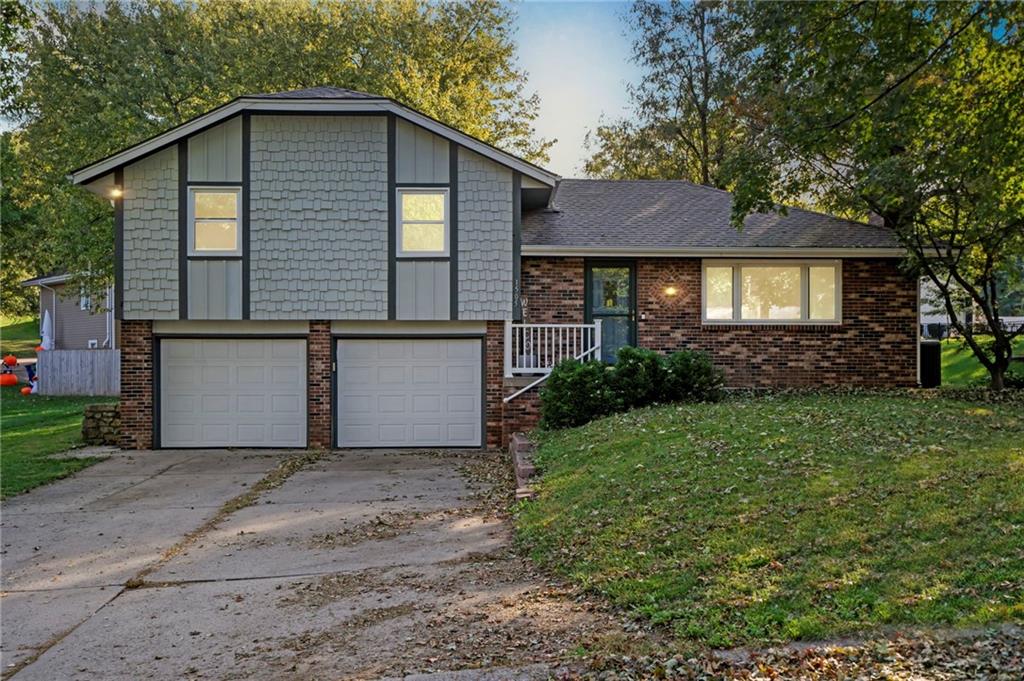 Listing Photo MLS #HMS2582005